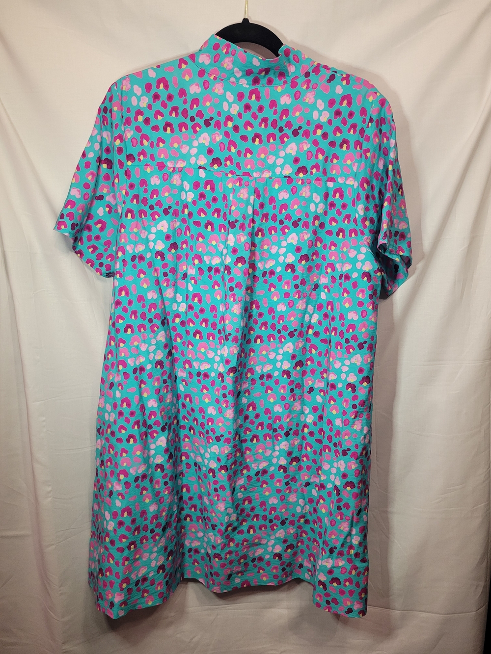 entro Wold Spots Turquois with Pink Accent Button Mini Dress - Picture 3 of 3